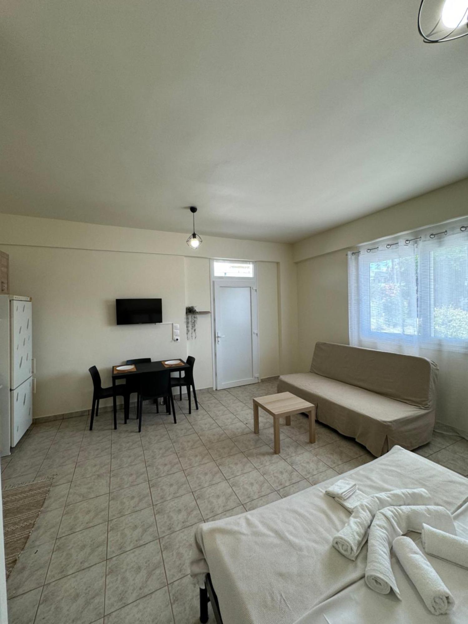 Airpoint Apartments Artemida  Exterior photo